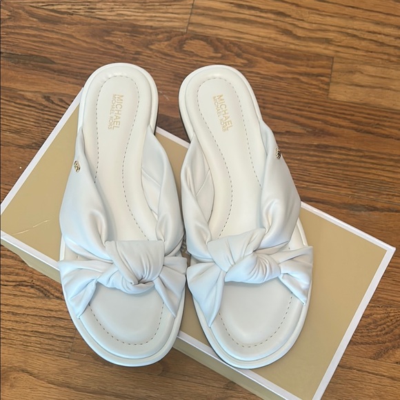 Michael Kors Shoes - Michael Kors Elena White Women's Slide Sandals Size 9